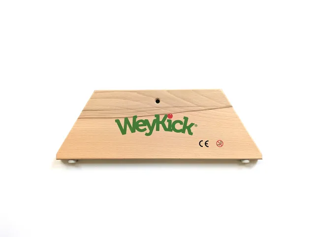 weykick-piccolo-ersatzfu-mit-logo-gr-n-tischkicker-fu image 1